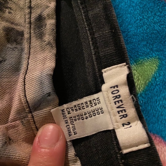 Handmade Tie Dye Shorts - Picture 6 of 7